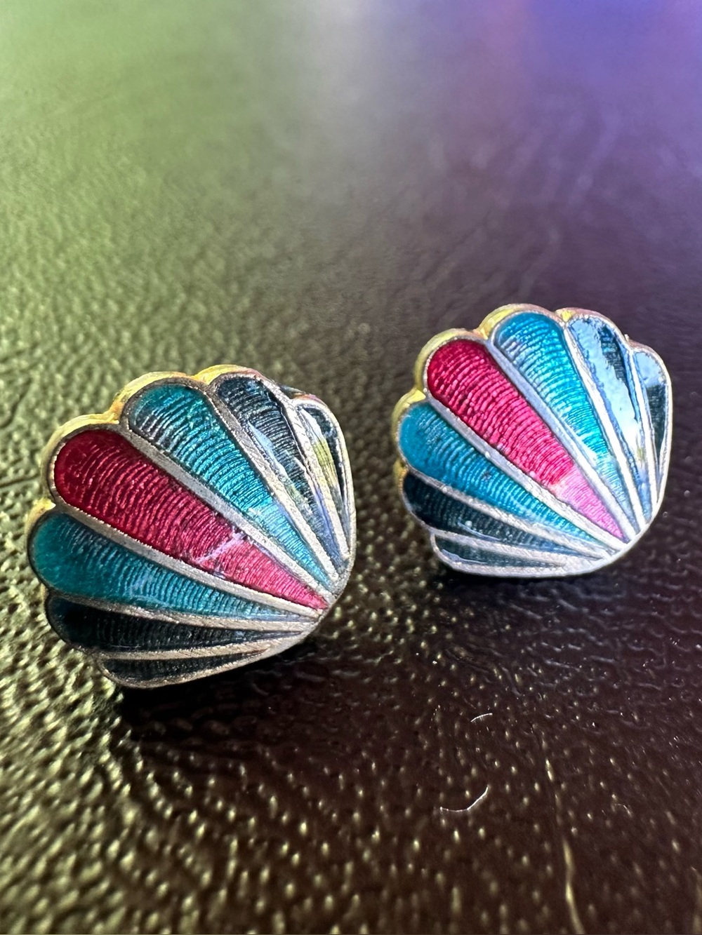 Vintage Enamel Shell Stud Earrings